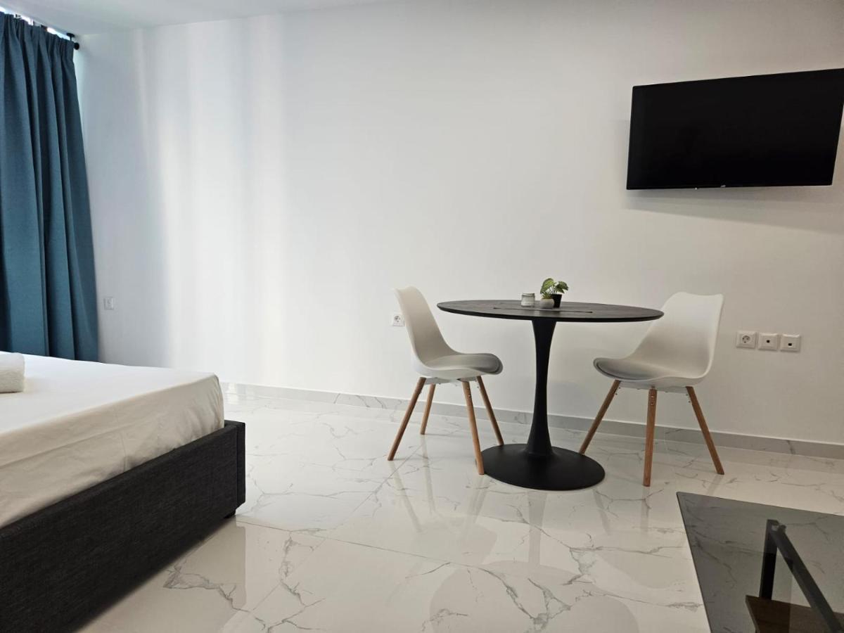 Nikis 20 Suites Athens Ngoại thất bức ảnh