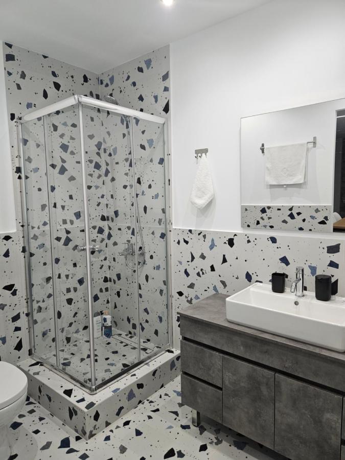 Nikis 20 Suites Athens Ngoại thất bức ảnh