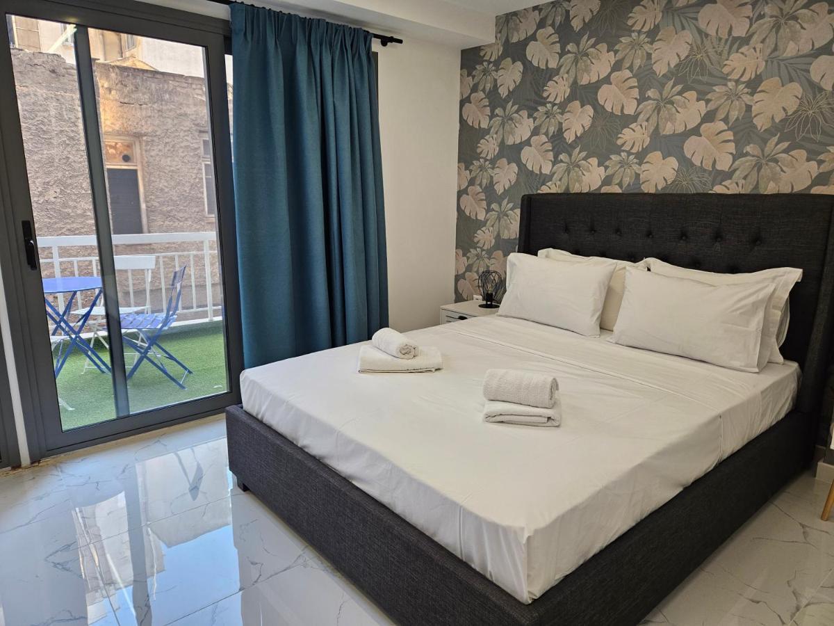 Nikis 20 Suites Athens Ngoại thất bức ảnh